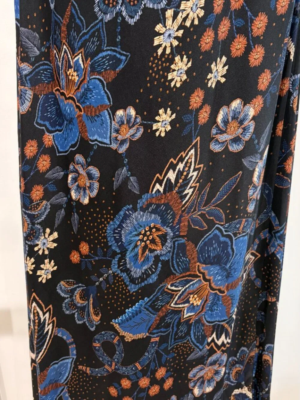 FARM RIO Snakes Bouquet Black Slip Maxi Dress NWT Small Discontinued! - Picture 2 of 4